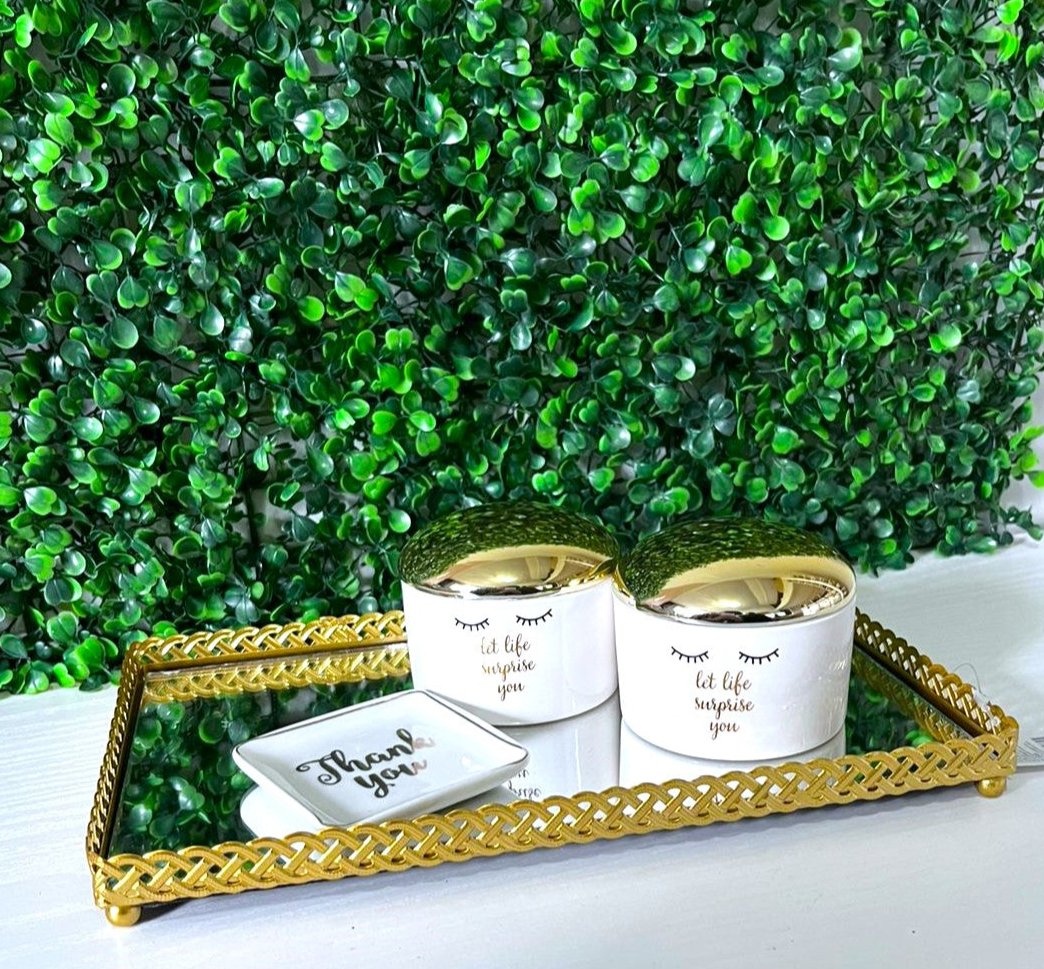 Kit de 2 Porta Joia em Porcelana Detalhes Dourado + 1 Porta Anel Frases