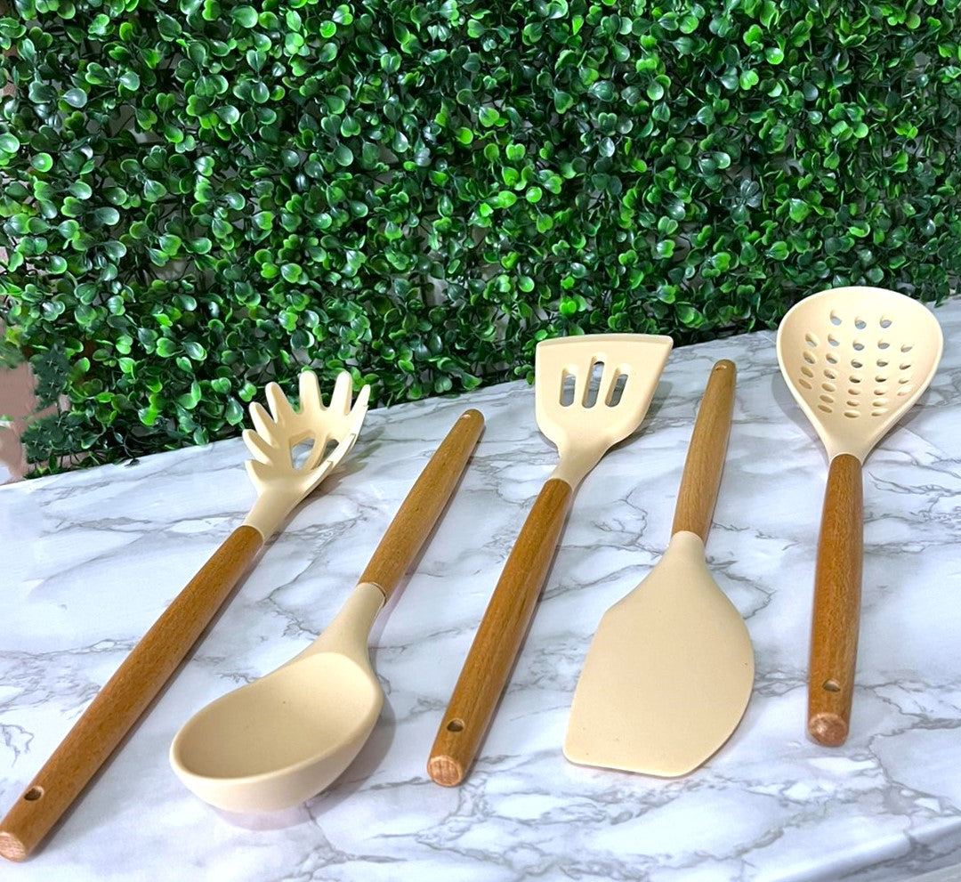 Conjunto de Utensílios Cozinha de Silicone 5 Peças Antiaderente Cabos em Madeira Bambu