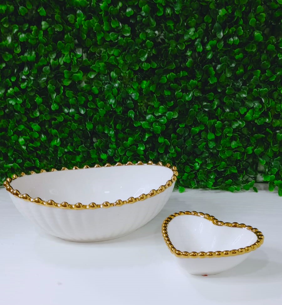 Tijela de Cerâmica Branco Alto Brilho Design Oval, 20x13cm Detalhes em Dourado